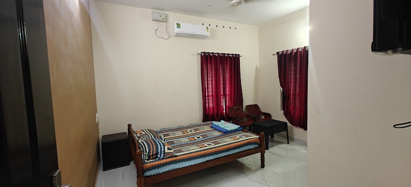 Hotel O SIVANANDA HOMESTAY - Hotel O SIVANANDA HOMESTAY VAK 21, 54/2, Aratukadavu Rd, Chilakkoor, Varkala, Kerala 695141, India