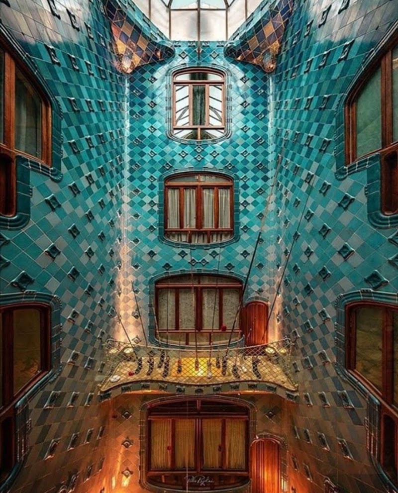 Casa Batlló - Casa Batlló Pg. de Gràcia, 43, Eixample, 08007 Barcelona, Spain