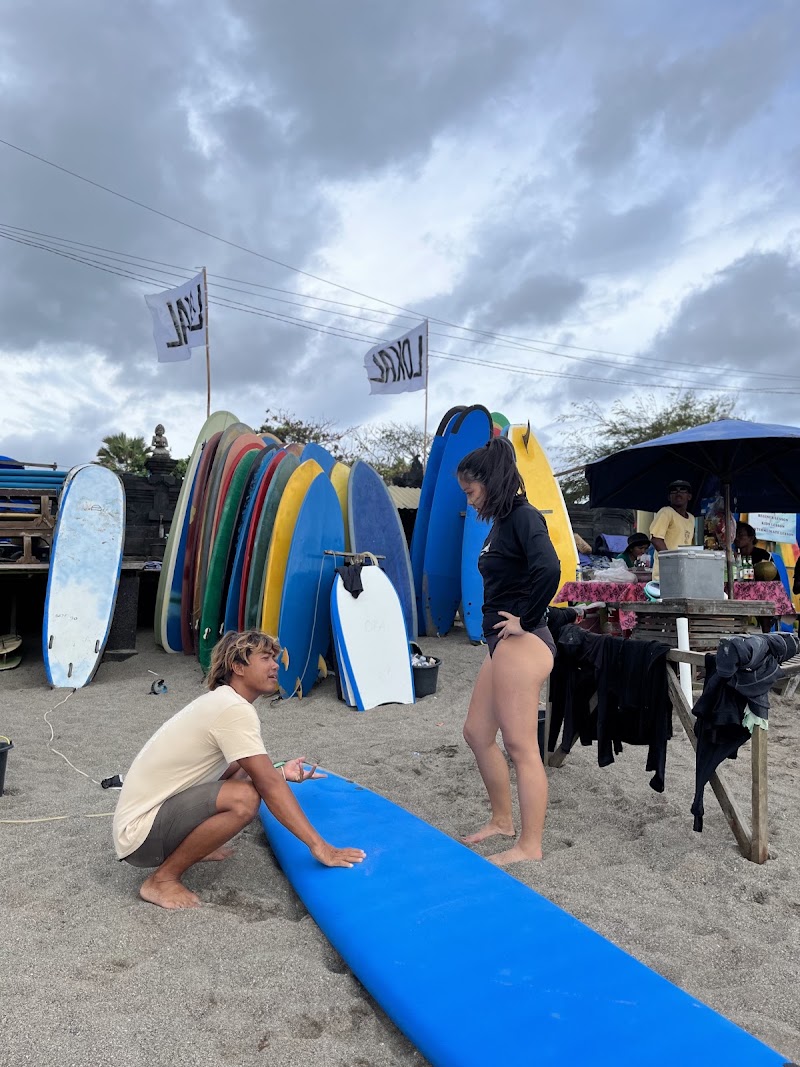 lokalsurfbali (RESERVATION ONLY!) - lokalsurfbali (RESERVATION ONLY!) Jl. Pantai Batu Bolong No.117x, Canggu, Kec. Kuta Utara, Kabupaten Badung, Bali, Indonesia