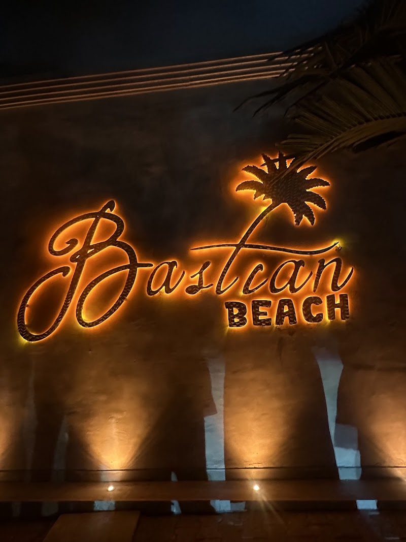Bastian Beach Club - Bastian Beach Club Ground Floor, Sun-N-Sand Hotel, near Juhu Road, Juhu, Mumbai, Maharashtra 400049, India