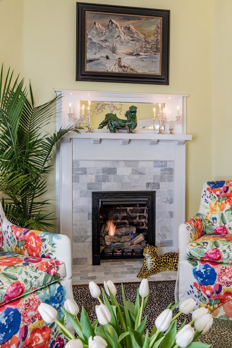 Trouvaille Home - Trouvaille Home, 938 Burke St, Winston-Salem, NC 27101, USA