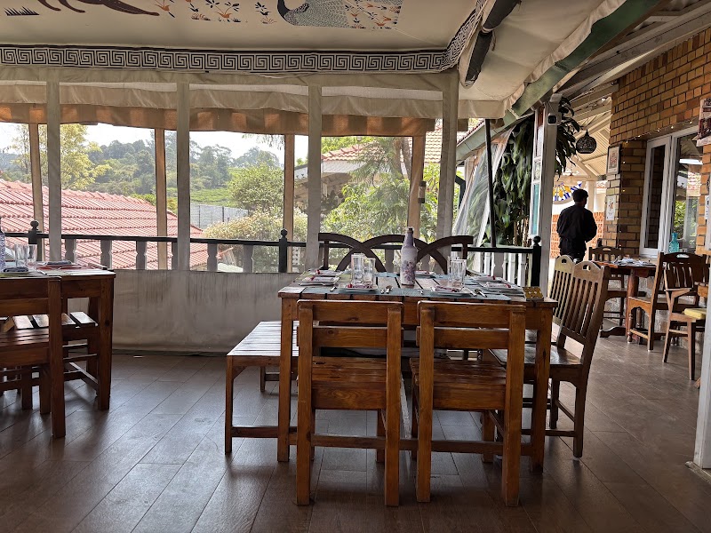 Café diem - Only on reservations - Café diem - Only on reservations 2A, Inside Camelot Heights, Big Bandi Sholai, Kotagiri Rd, Coonoor, Bandisolai, Tamil Nadu 643103, India
