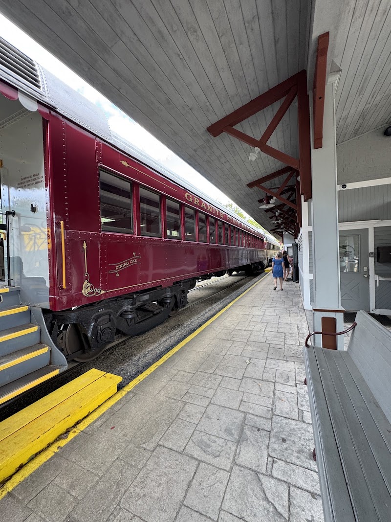 Granite State Railway - Granite State Railway 64 Railroad St, Lincoln, NH 03251, USA