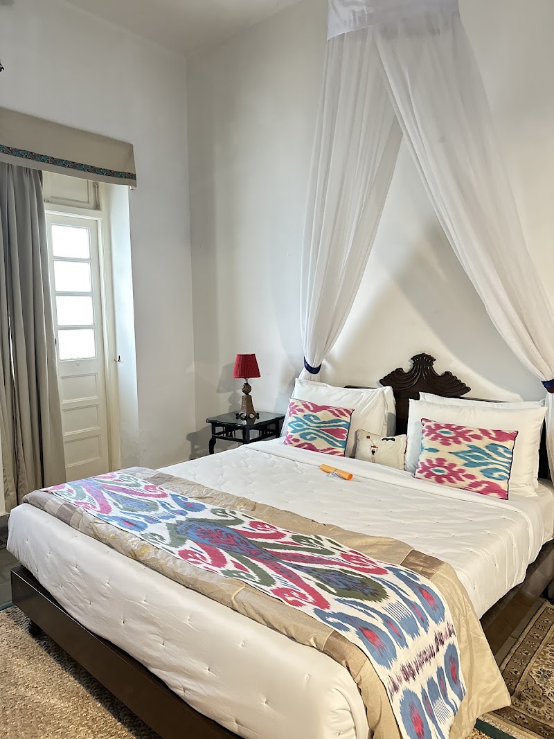 jüSTa Diwans Bungalow - jüSTa Diwans Bungalow, 1785, Saiyad Wadu, MB Kadri Road, Raikhad II, Opposite Gaikwad Haveli, Old City, Dudhabhai ni Chali, Raikhad, Ahmedabad, Gujarat 380001, India