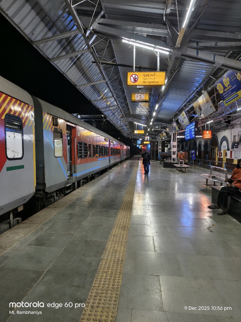 Veraval Junction railway station - Veraval Junction railway station, W96C+Q9X, Veraval, Gujarat 362265, India