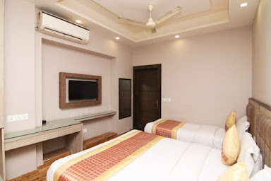 India travel tour information - India travel tour information, 1835, Lakshmi Narayan St, opp. imperial Cinema, Chuna Mandi, Paharganj, New Delhi, Delhi 110055, India
