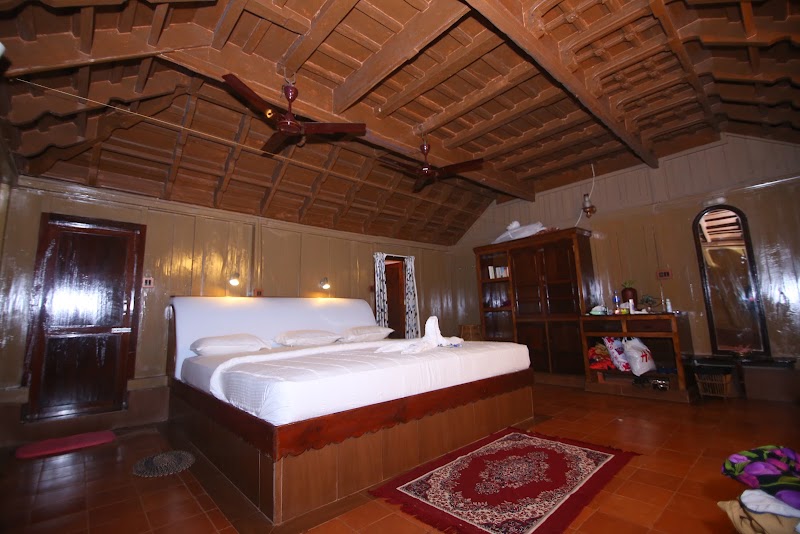 Varkala Marine Palace - Varkala Marine Palace Papanasam, Beach, Varkala, Kerala 695141, India