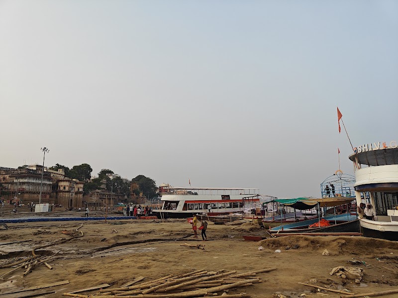 Stay in Banarasiya - Stay in Banarasiya Chetganj Rd, Habibpura, Ramakanth Nagar, Chetganj, Varanasi, Uttar Pradesh 221005, India