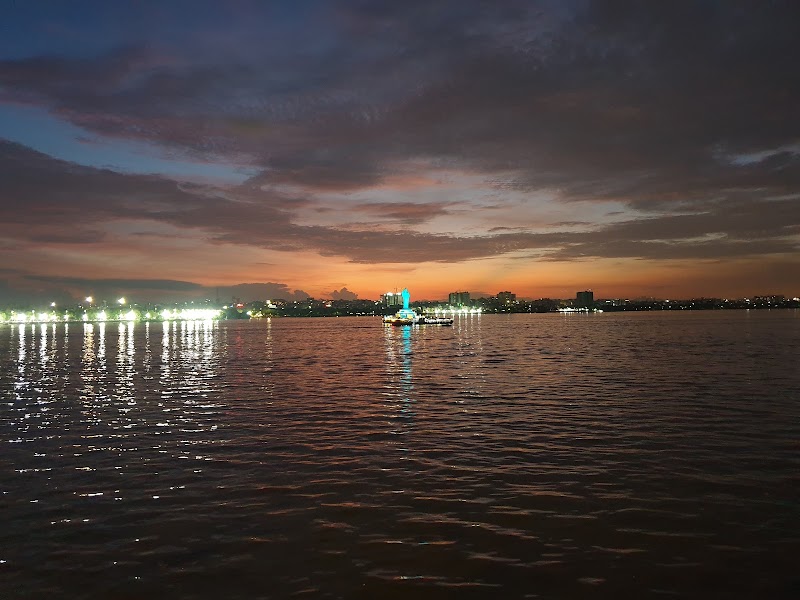 Indira Park - Indira Park, Lower Tank Bund Rd, Domalguda, Kavadiguda, Hyderabad, Telangana 500080, India