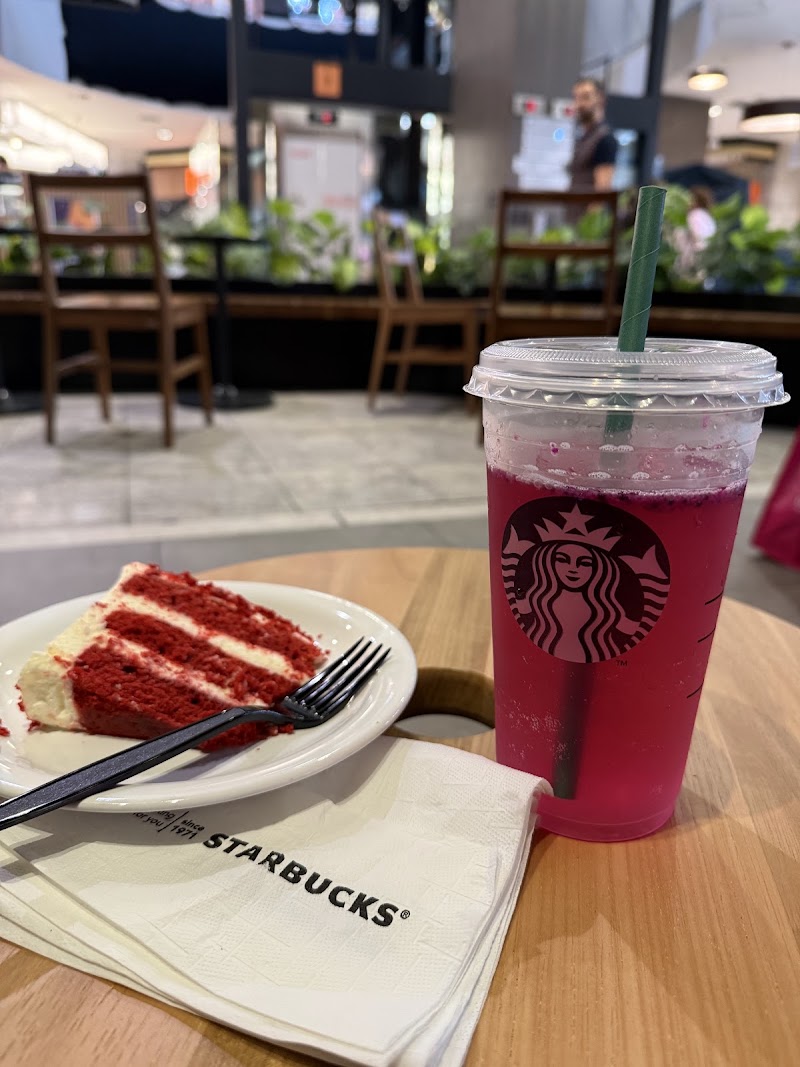 Starbucks - Starbucks, Av. Paulista, 2.064 - Piso Augusta - Lojas A-1,A-2,A-49 - Baixo Augusta, São Paulo - SP, 01310-928, Brazil