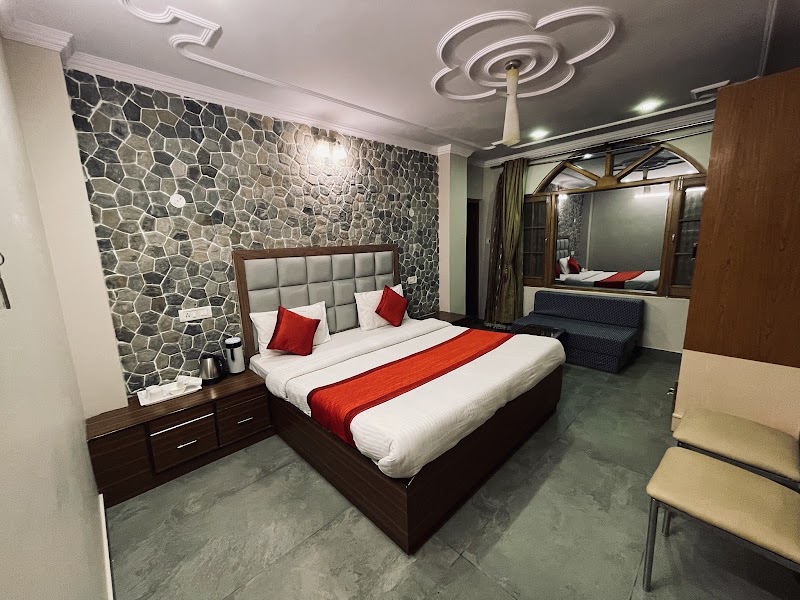 Hotel Himalayan Escape & COTTAGES Kufri - Hotel Himalayan Escape & COTTAGES Kufri, Kufri - Chail Rd, Koti, Shimla, Himachal Pradesh 171012, India