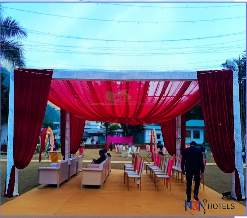 Phool Chatti Resort - Phool Chatti Resort, Rattapani, Neelkanth Temple Rd, Rishikesh, Paliyal Gaon, Uttarakhand 249304, India