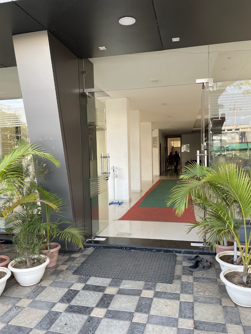 Indore Sai Bhakt Niwas, Shirdi