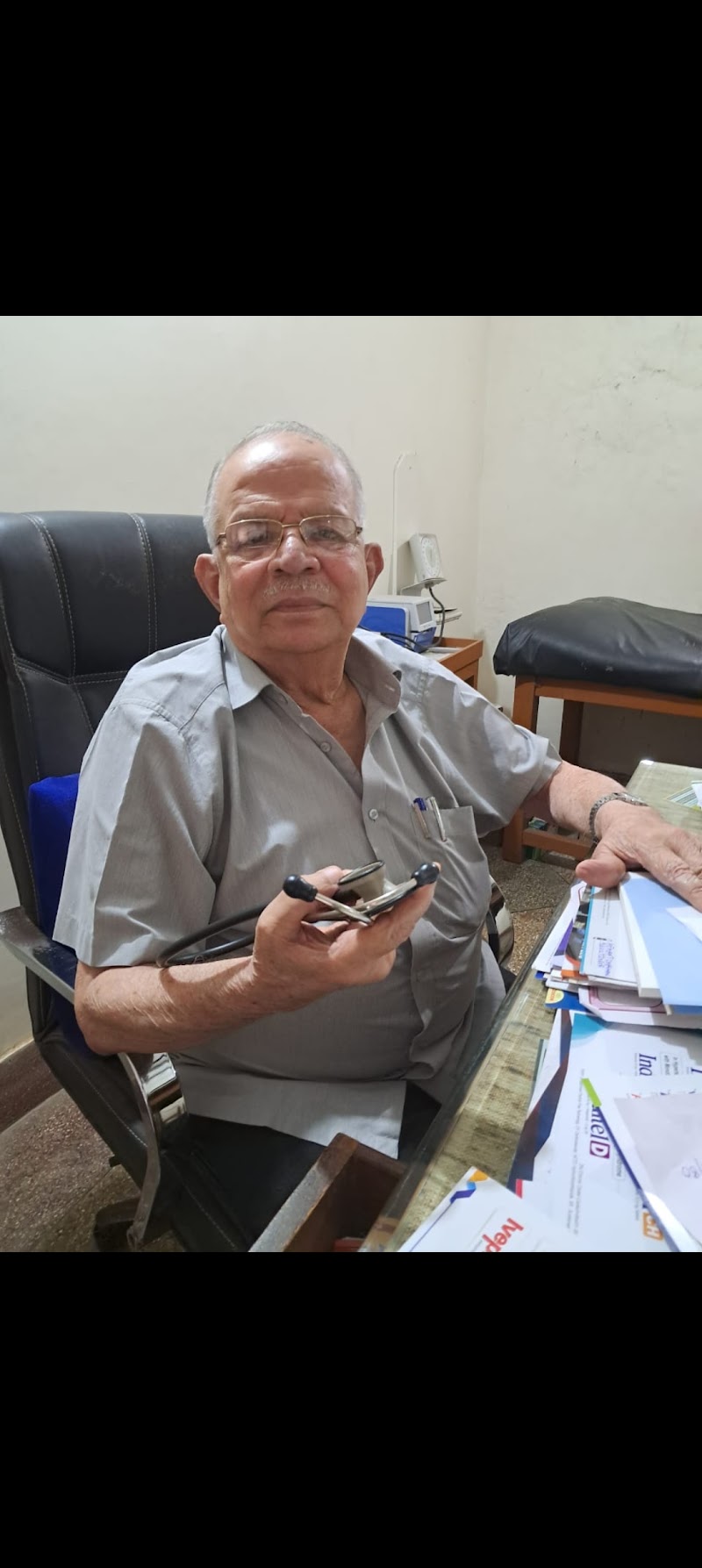 Dr. S.N Mishra - Dr. S.N Mishra, Baijnath Para Rd, in front of DM Plaza, Chhotapara, Bajinath Para, Raipur, Chhattisgarh 492001, India