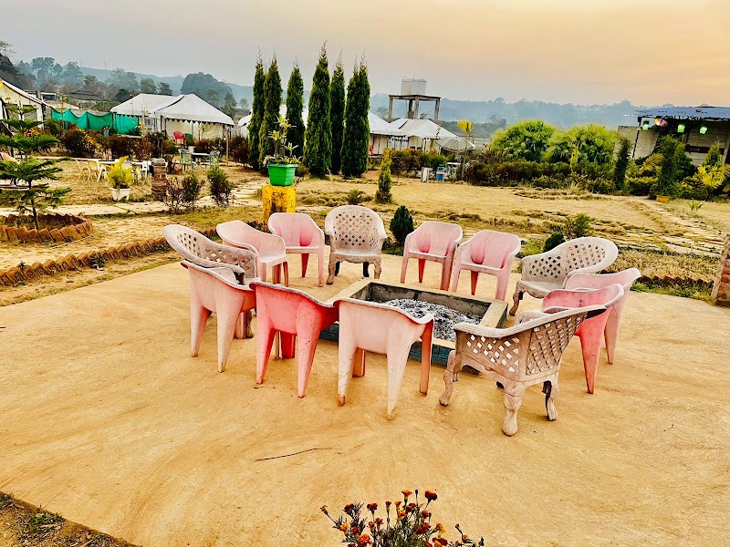 Naturehat Resort - Naturehat Resort, Forest Guest House, Sarna Toli, Road, Netarhat, Jharkhand 835218, India