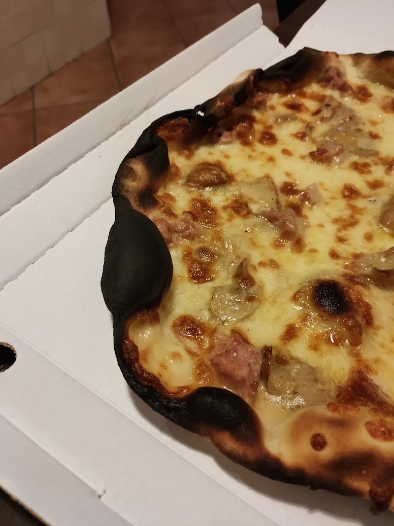 Pizzeria San Remo - Pizzeria San Remo, Via S. Remo, 8, 00182 Roma RM, Italy
