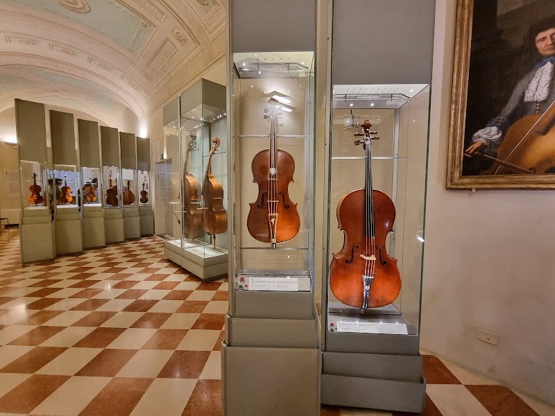 Galleria dell’Accademia di Firenze - Galleria dell’Accademia di Firenze Via Ricasoli, 58/60, 50129 Firenze FI, Italy