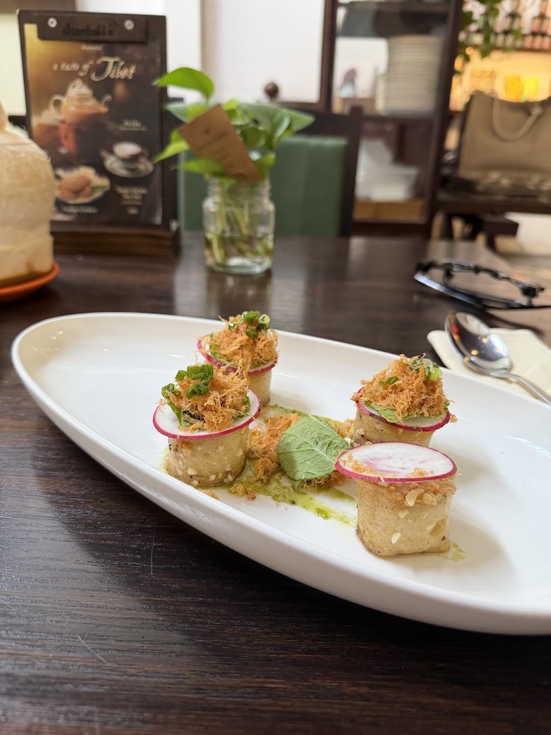 Shamballa Vegetarian, Restaurant & Lounge - Sai Gon - Shamballa Vegetarian, Restaurant & Lounge - Sai Gon 31 Lý Tự Trọng, Bến Nghé, Ward, Thành phố Hồ Chí Minh, Vietnam