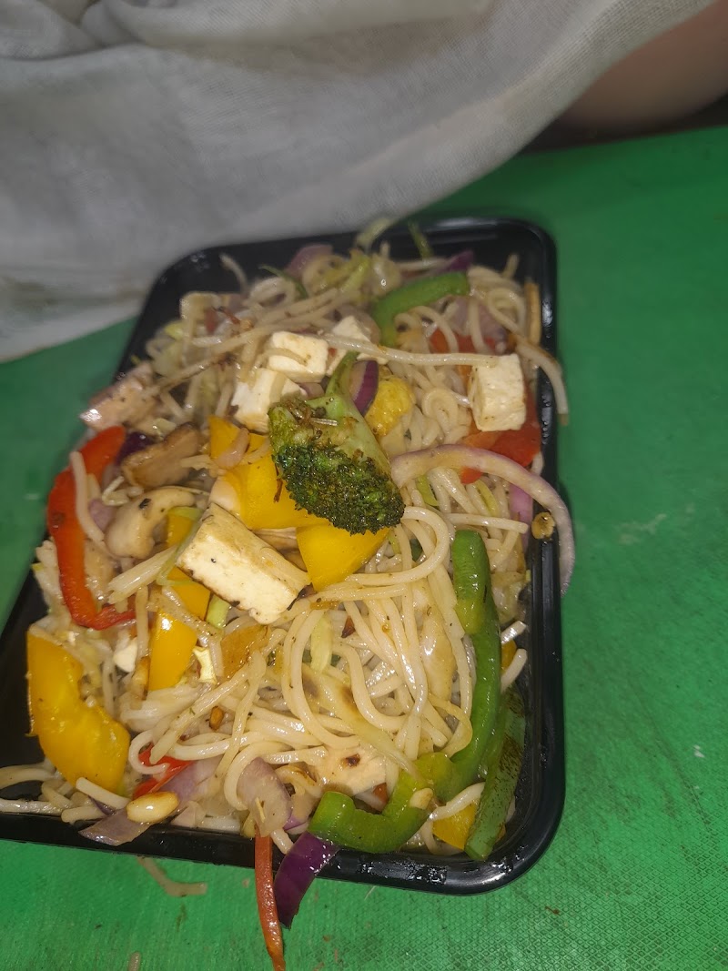 HUT-KE MOMO - HUT-KE MOMO, NO 3, Shop no, Station GATE, RZ-209B, Palam Metro Rd, Puran Nagar, Block RZ, STATION, Palam, New Delhi, Delhi, 110077, India