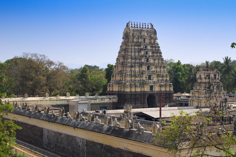 Vellore Fort - Vellore Fort W4CJ+5PV, Balaji Nagar, Vellore, Tamil Nadu 632004, India