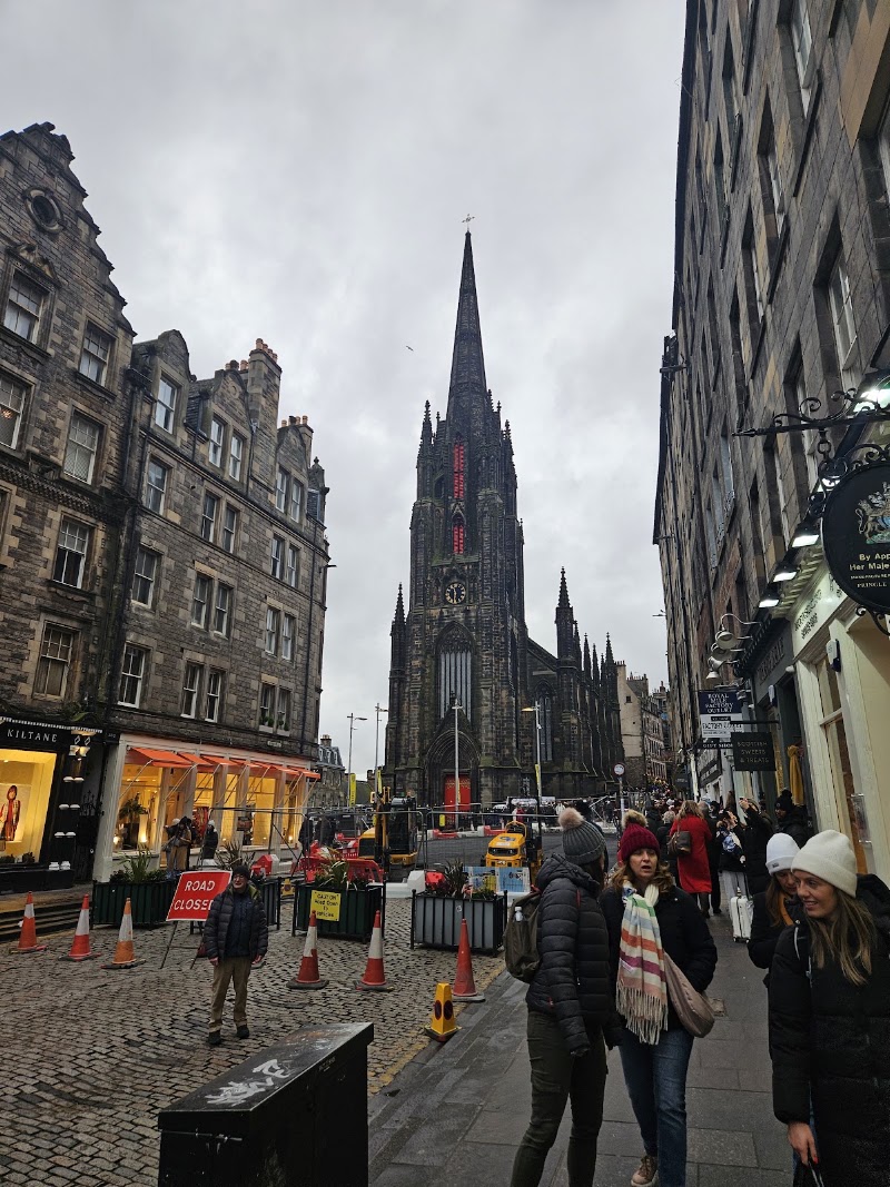 Royal Mile Suites by the Castle - Royal Mile Suites by the Castle, 493 Lawnmarket, Edinburgh EH1 2PB, UK