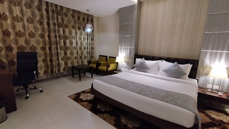 Rivatas By Ideal - Rivatas By Ideal The Clarks, The Mall Rd, Cantonment, Varanasi, Uttar Pradesh 221002, India
