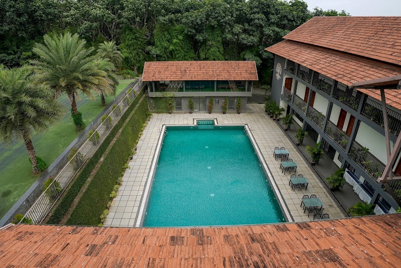 FERN TREE RESORT