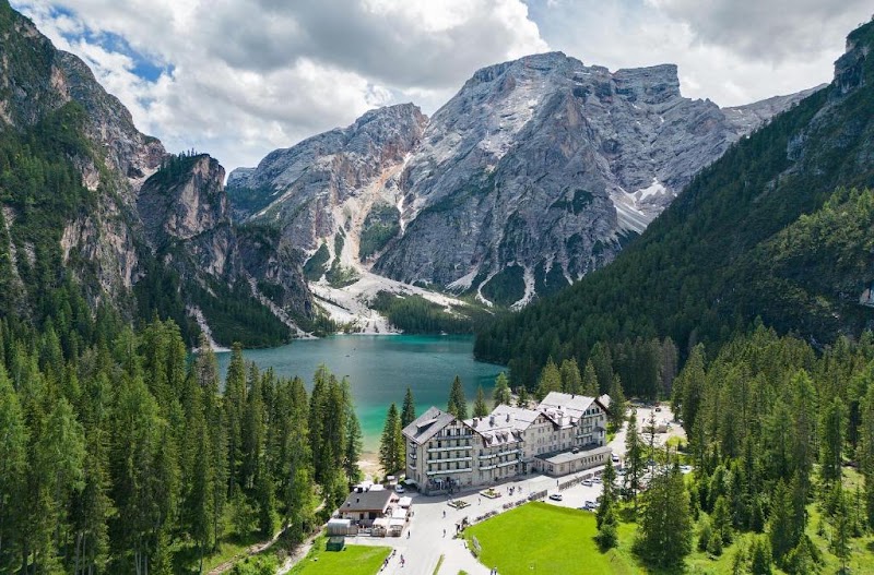 Lake Braies - Lake Braies, St.Veit, 39030 Braies BZ, Italy