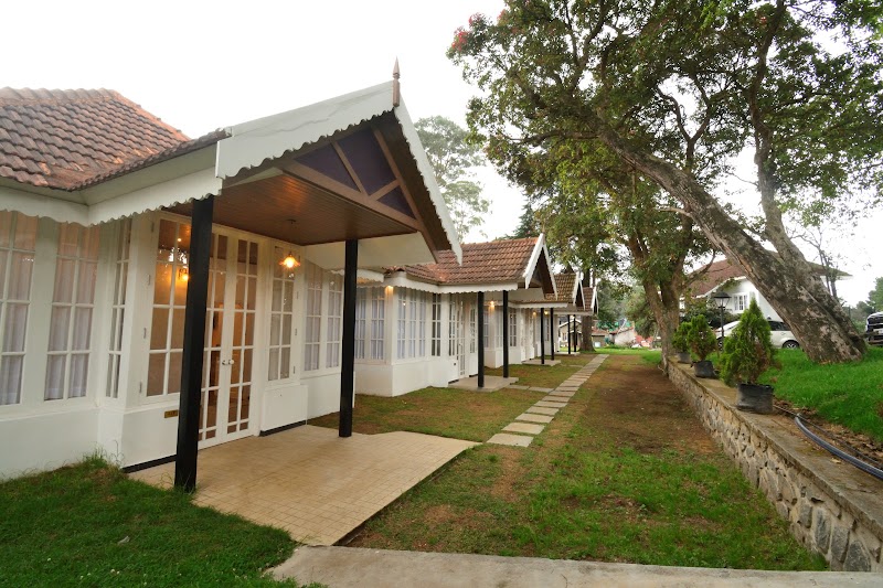 The Tredis Heritage by the Lake