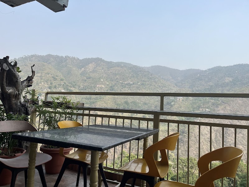 SUNRISE CAFE - SUNRISE CAFE, Datyar, Himachal Pradesh 173220, India
