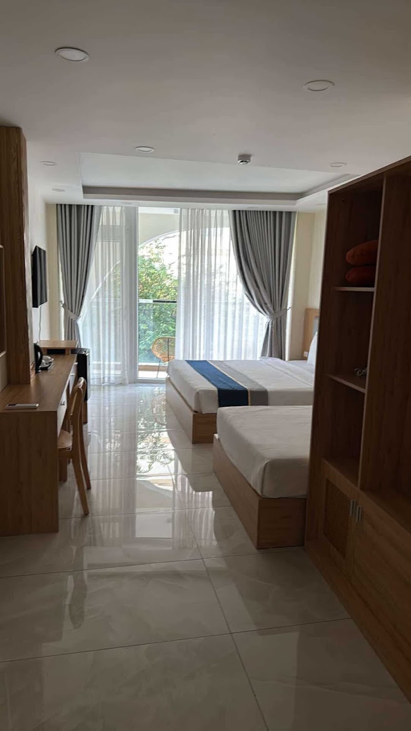 Luxury Suite Hotel & Spa - Luxury Suite Hotel & Spa 108 Lý Tự Trọng, P, Bến Thành, Hồ Chí Minh 70000, Vietnam
