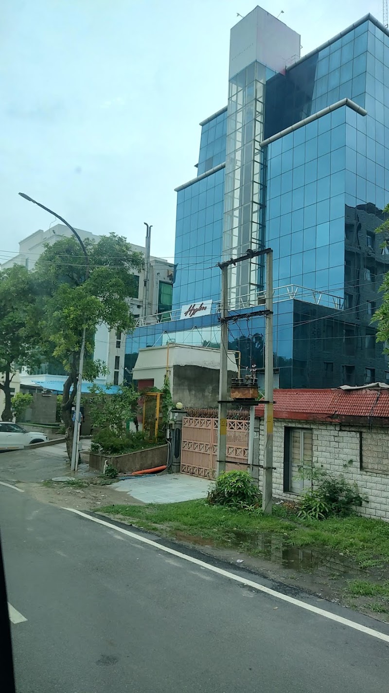 Hyphen Hotel