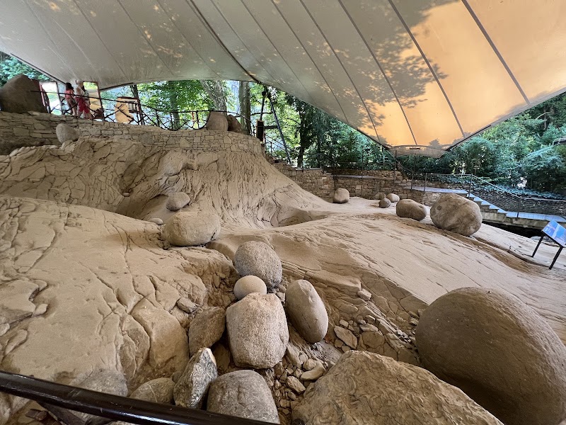 Glacier Garden of Lucerne - Glacier Garden of Lucerne Denkmalstrasse 4a, 6006 Luzern, Switzerland
