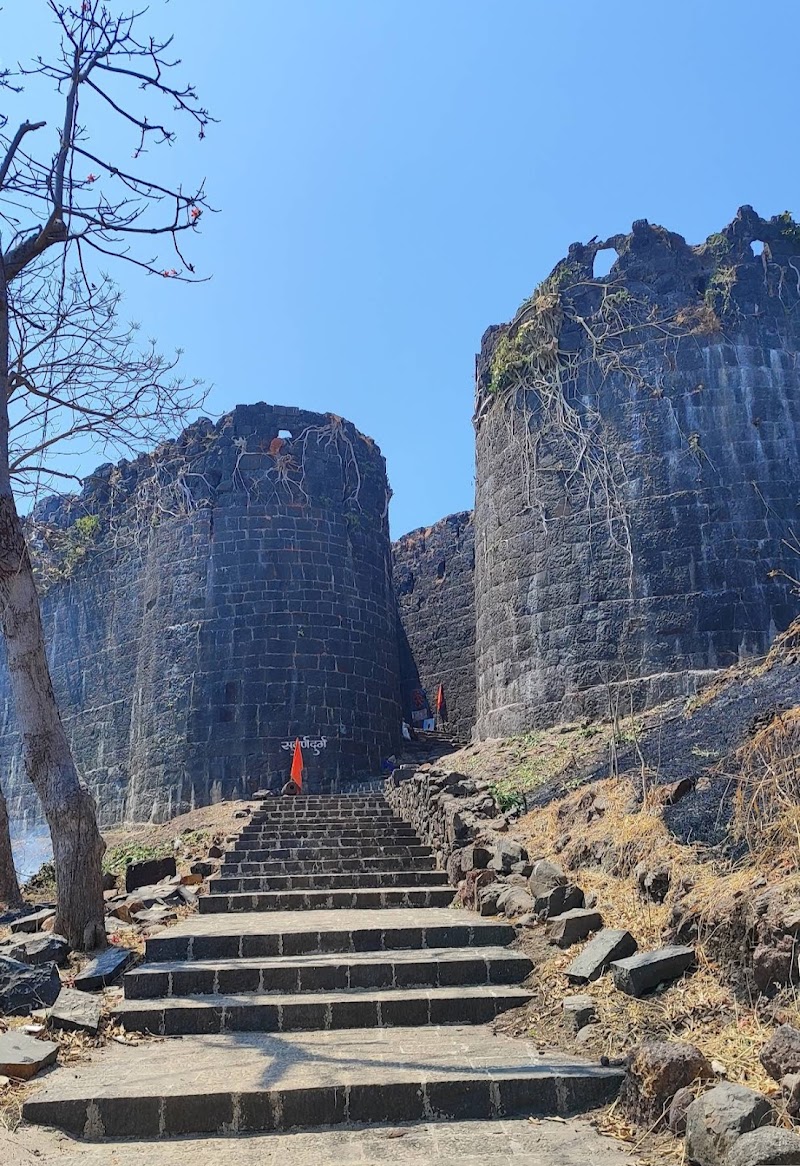Suvarnadurga Fort - Suvarnadurga Fort, Suvarnadurg Fort, R38M+9QM, Dapoli, Maharashtra 415713, India