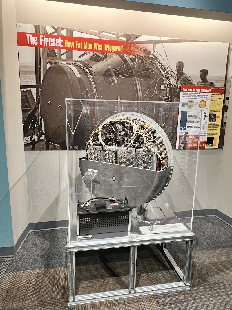 Bradbury Science Museum - Bradbury Science Museum, 1450 Central Ave, Los Alamos, NM 87544, USA