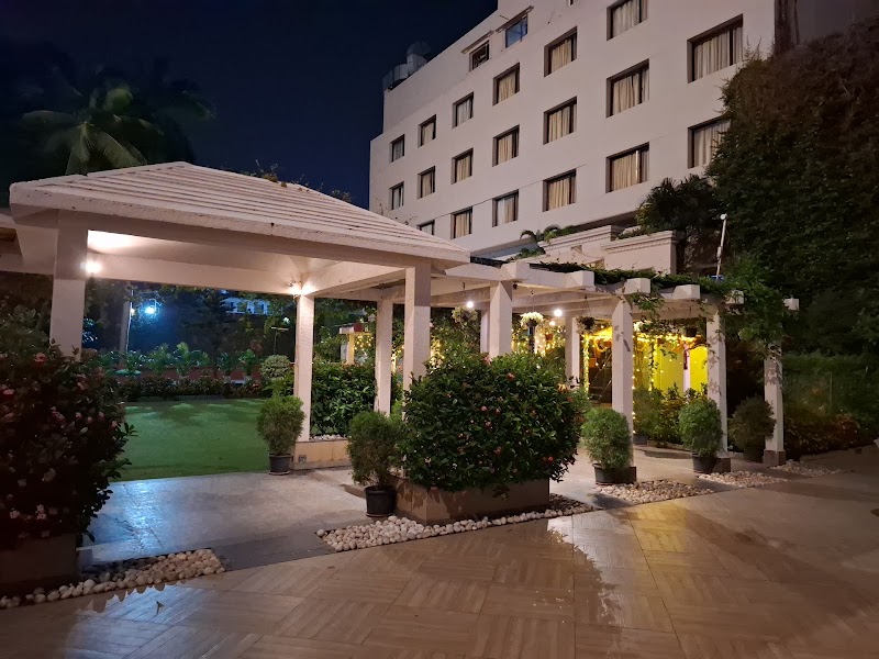 Hotel Hindusthan International Bhubaneswar - Hotel Hindusthan International Bhubaneswar A-112, Shriya Talkies Street, Janpath Rd, opposite ICICI Bank, Unit 3, Kharvela Nagar, Bhubaneswar, Odisha 751001, India