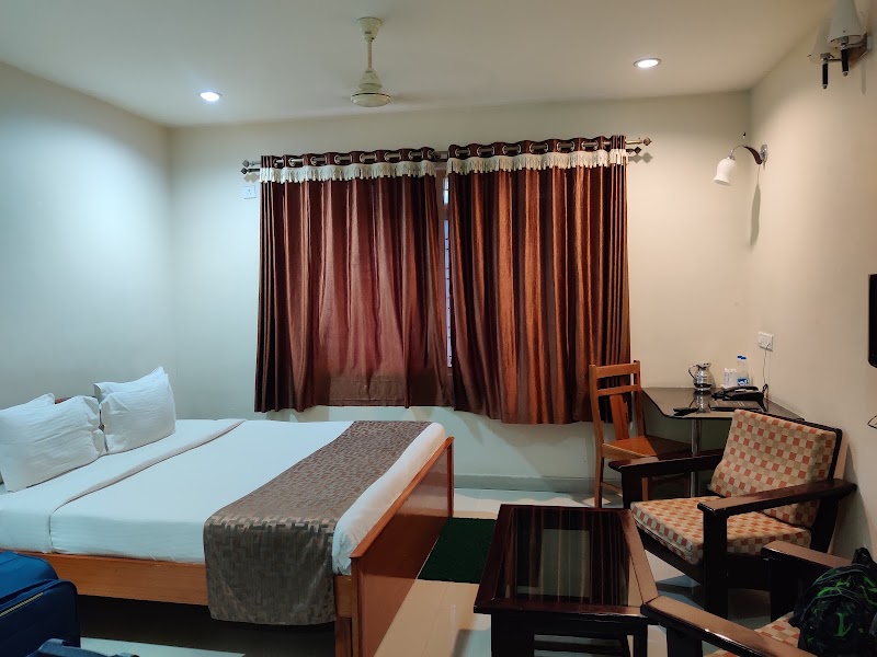 Hotel Mayura Velapuri Belur - Hotel Mayura Velapuri Belur, Temple Road, 5V78+V59, SH110, Belur, Karnataka 573115, India