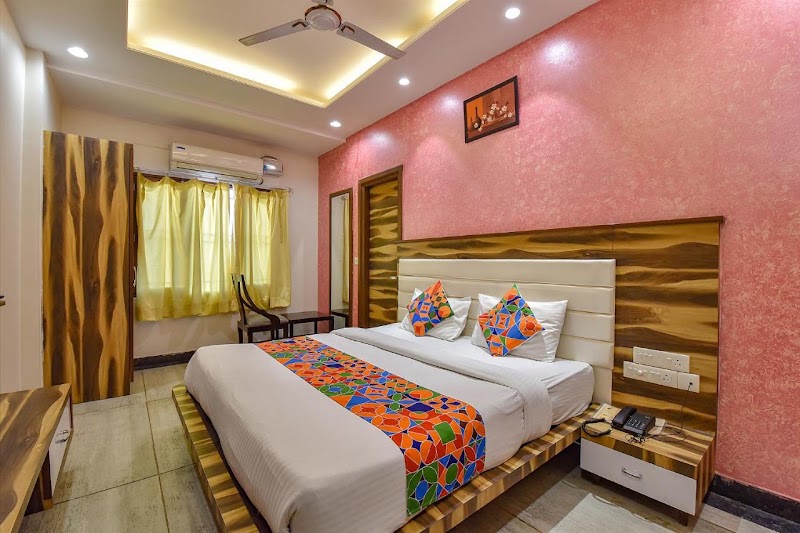 Hotel Wind Palace - Hotel Wind Palace, meters away from, Jorawar Singh Gate, 100, Amer Rd, opp. Ridhi Sidhi textiles, Govind Nagar West, Brahampuri, Jaipur, Jaipur Nagar Nigam Area, Rajasthan 302002, India