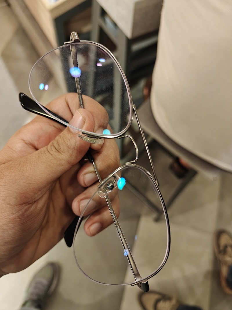 Lenskart.com Flagship Store at Abu Lane, Meerut (First Lens Replacement Free) - Lenskart.com Flagship Store at Abu Lane, Meerut (First Lens Replacement Free), Ground Floor, C313, Abu Ln, Sadar Bazaar, Meerut, Uttar Pradesh 250001, India