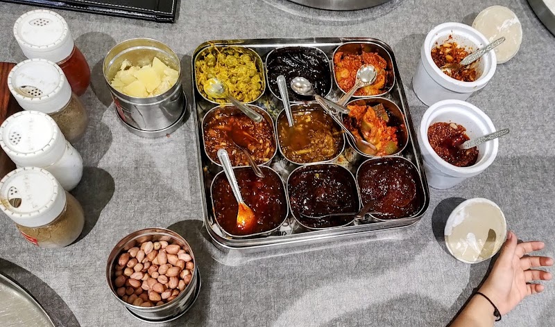 Shree Khodiyar Kathiyawadi Dhaba - Shree Khodiyar Kathiyawadi Dhaba, GF: 2/1, Indraprasth Complex Opp Nizampura Bus Depo, Nizampura, Vadodara, Gujarat 390024, India