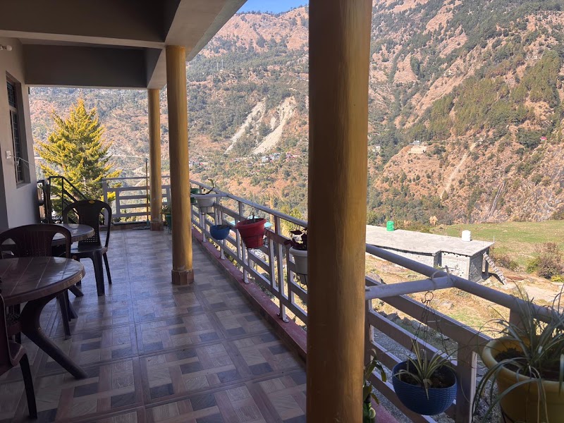 Yash Homestay (Huddu) - Yash Homestay (Huddu) Yashpal Singh Rana, C/o, Village Huddu, Post, Daira, Ushara, Uttarakhand 246469, India