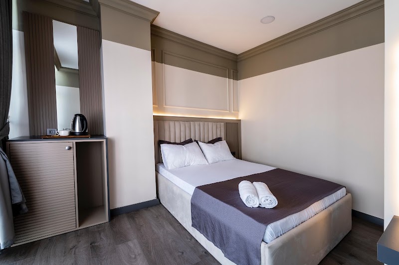 Istanbul Palace Hotel - Istanbul Palace Hotel, Mimar Kemalettin, İkbal Sk. No: 4, 34130 Fatih/İstanbul, Türkiye