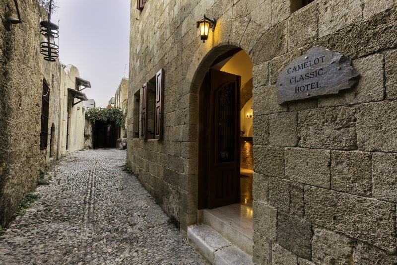 Camelot Traditional & Classic Hotel - Camelot Traditional & Classic Hotel Themistokleous 18 str. Old Town, Rodos 851 00, Greece