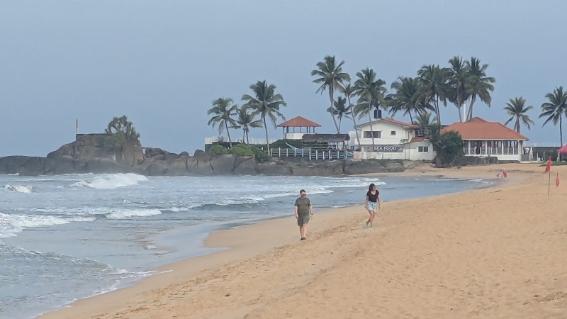 Ahungalla Beach - Ahungalla Beach, 826J+5GR, Rajapaksha Mawatha, Ahungalla 80562, Sri Lanka