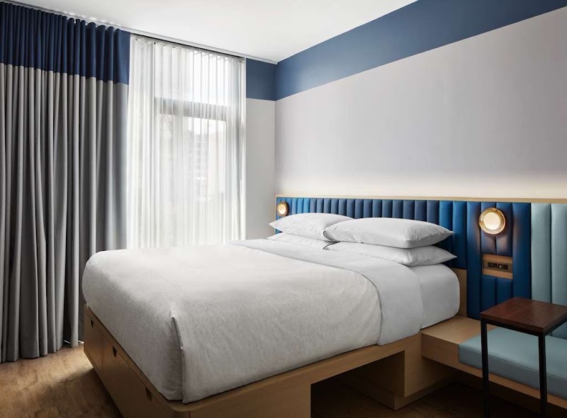 Motto by Hilton New York City Chelsea - Motto by Hilton New York City Chelsea 113 W 24th St, New York, NY 10001, USA