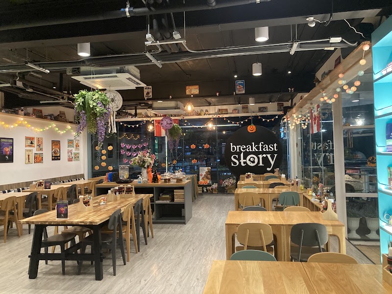 Breakfast Story Thonglor - Breakfast Story Thonglor 154 Soi Thong Lo, Khwaeng Khlong Tan Nuea, Watthana, Krung Thep Maha Nakhon 10110, Thailand