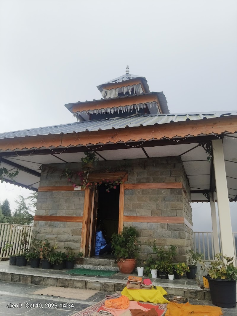 Bhagsu Nag Temple - Bhagsu Nag Temple 68VM+PQF, Manisha Rd, Bhagsu Nag, Dharamshala, Himachal Pradesh 176216, India