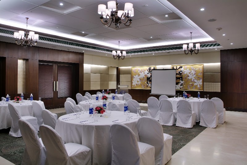 Goldfinch Hotel Delhi NCR - Goldfinch Hotel Delhi NCR 74/2A, Lakkarpur, Sector 39, Faridabad, Haryana 121009, India