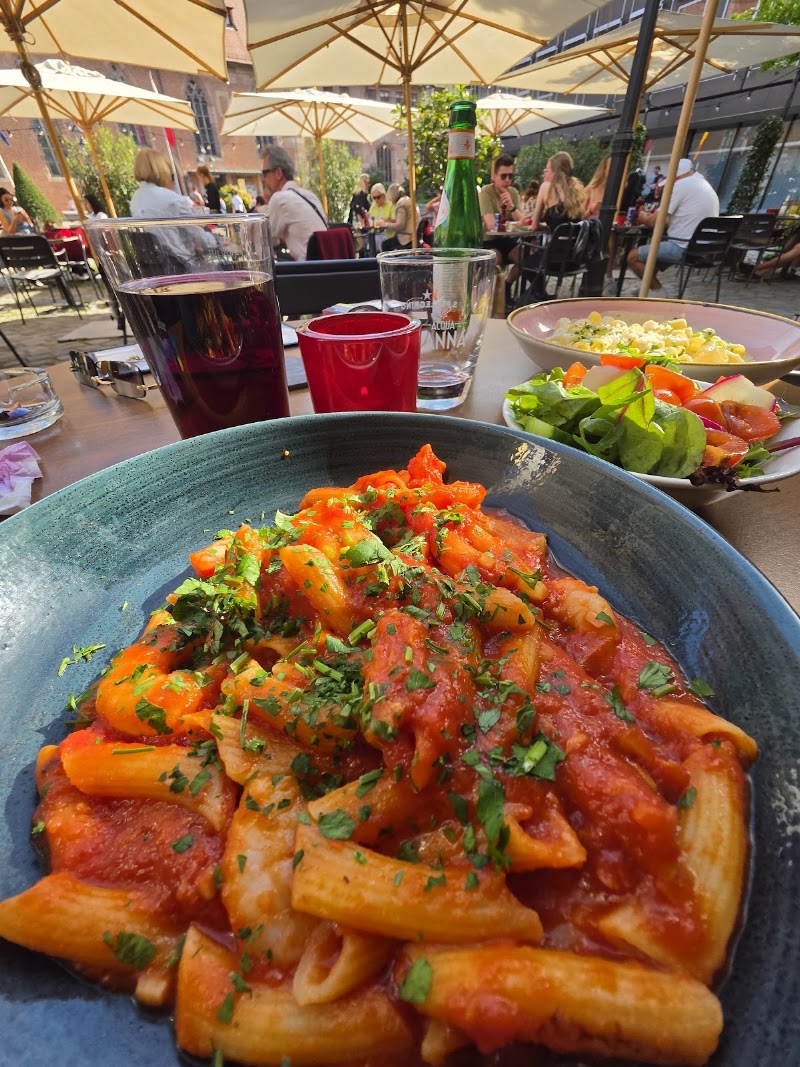L'osteria - L'osteria, Hans-Sachs-Platz 14, 90403 Nürnberg, Germany