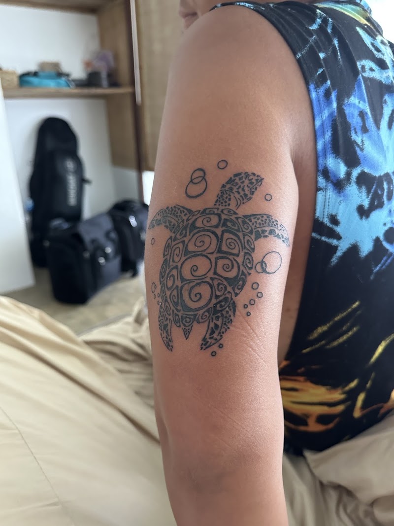 Bamboo Tattoo Siargao - Bamboo Tattoo Siargao Poblacion 3 Tourism Rd, General Luna, 8419 Surigao del Norte, Philippines